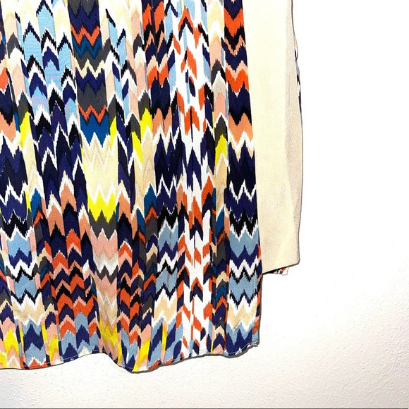 Anthropologie Maeve 100% Silk Multicolor Chevron Print Blouse Small Women’s - Picture 9 of 14